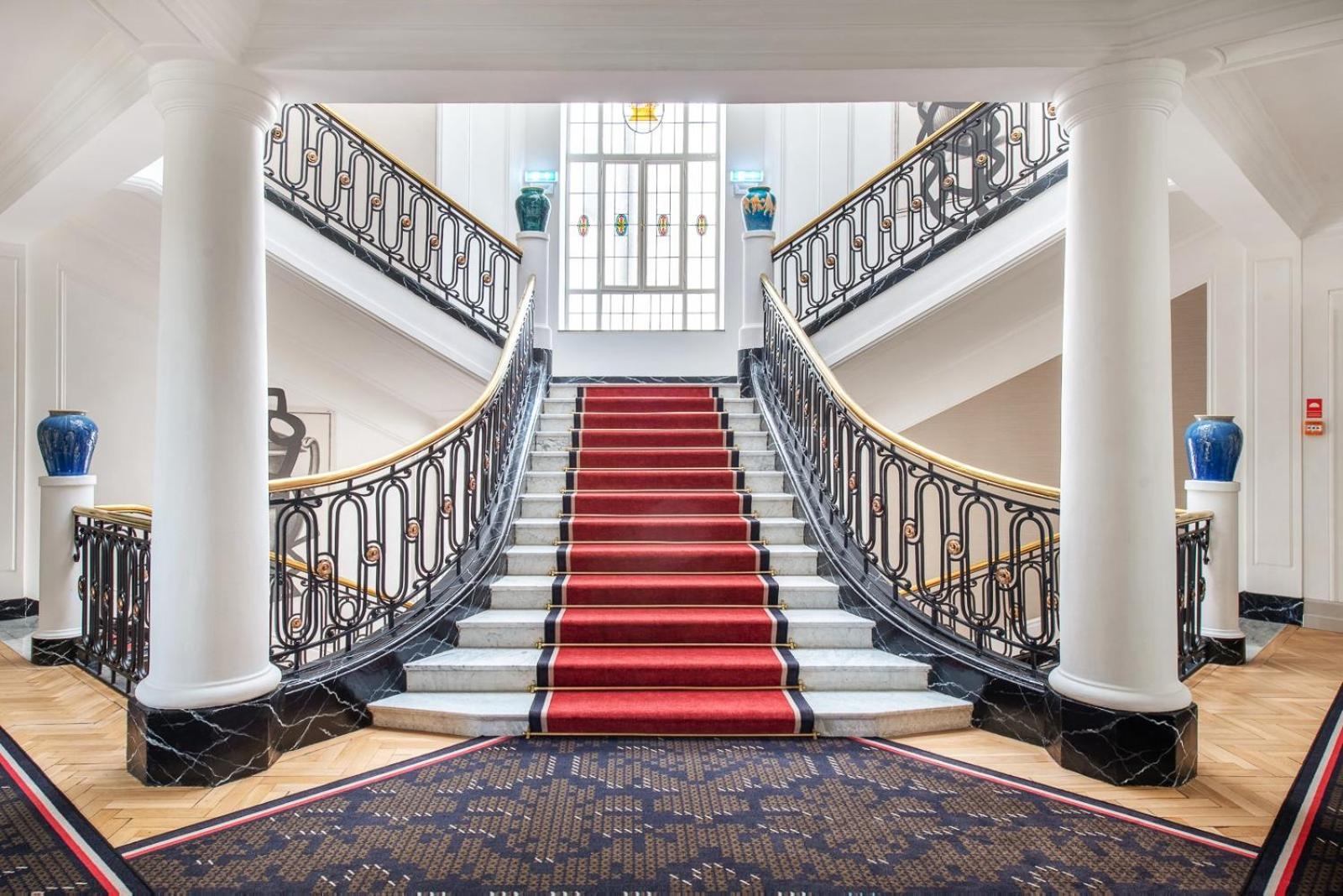 Hotel H15 Francuski Old Town - Destigo Hotels Krakow Exterior photo The staircase